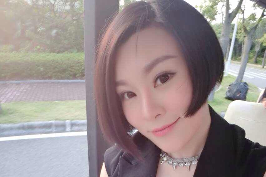 屁股翹翹 屁股翹翹