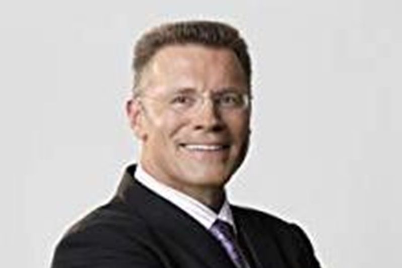 Howie Long Howie Long