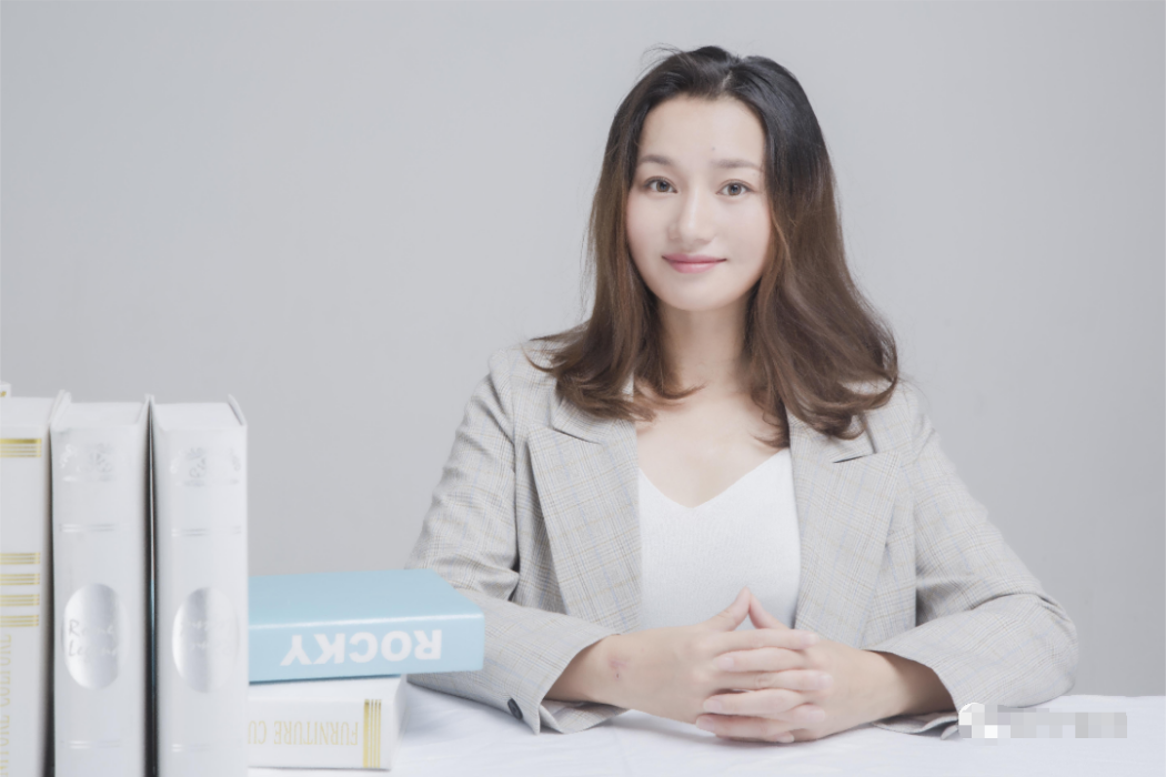 陳燕燕(江西省九江市武寧縣心理協會副會長) 陳燕燕(江西省九江市武寧縣心理協會副會長)