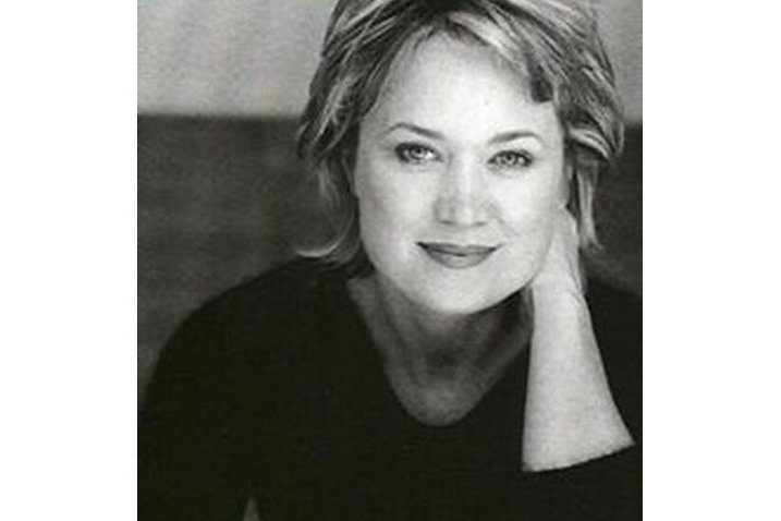 Laura Leigh Hughes Laura Leigh Hughes