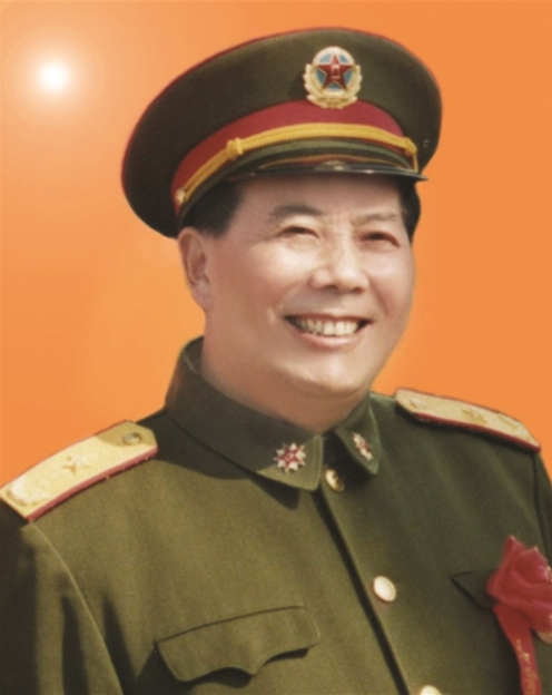 陸鳳彬(中國退役將領，原福建省省委常委、軍區政委)