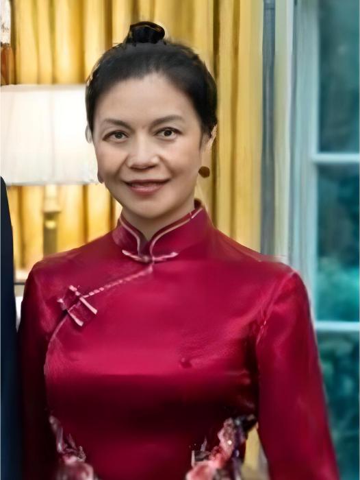 王丹(中國駐美國大使謝鋒的夫人) 王丹(中國駐美國大使謝鋒的夫人)