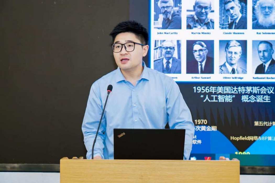 王勃(共青團十九屆中央常務委員會委員,科大訊飛股份有限公司副總裁、團委書記,共青團安徽省委駐北京工委書記) 王勃(共青團十九屆中央常務委員會委員,科大訊飛股份有限公司副總裁、團委書記,共青團安徽省委駐北京工委書記)