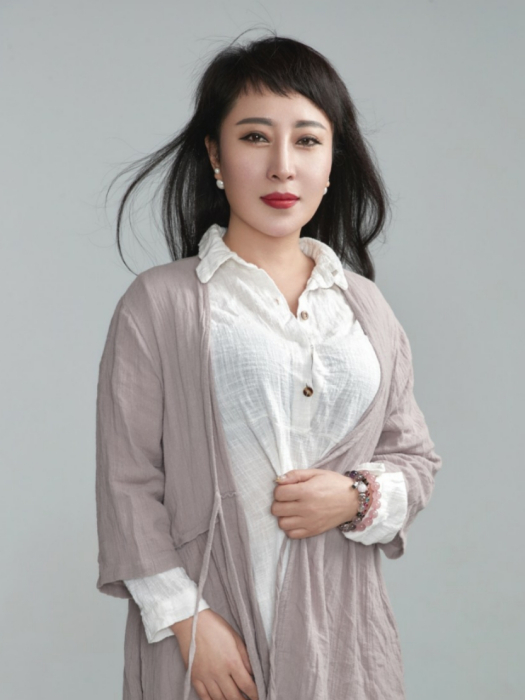 韓玉紅(中國美術家協會會員) 韓玉紅(中國美術家協會會員)