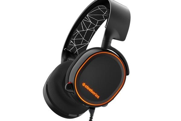 SteelSeries Arctis 5 SteelSeries Arctis 5