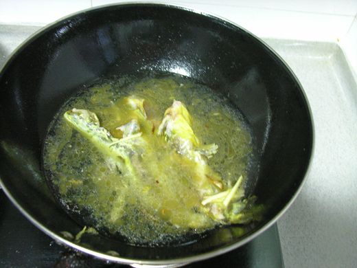 黃顙魚萵筍湯