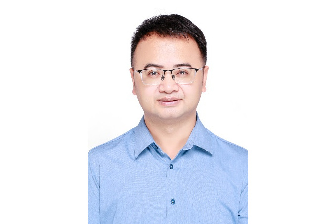 徐家鵬(西北農林科技大學經濟管理學院副教授、博士生導師，農管教研室主任)