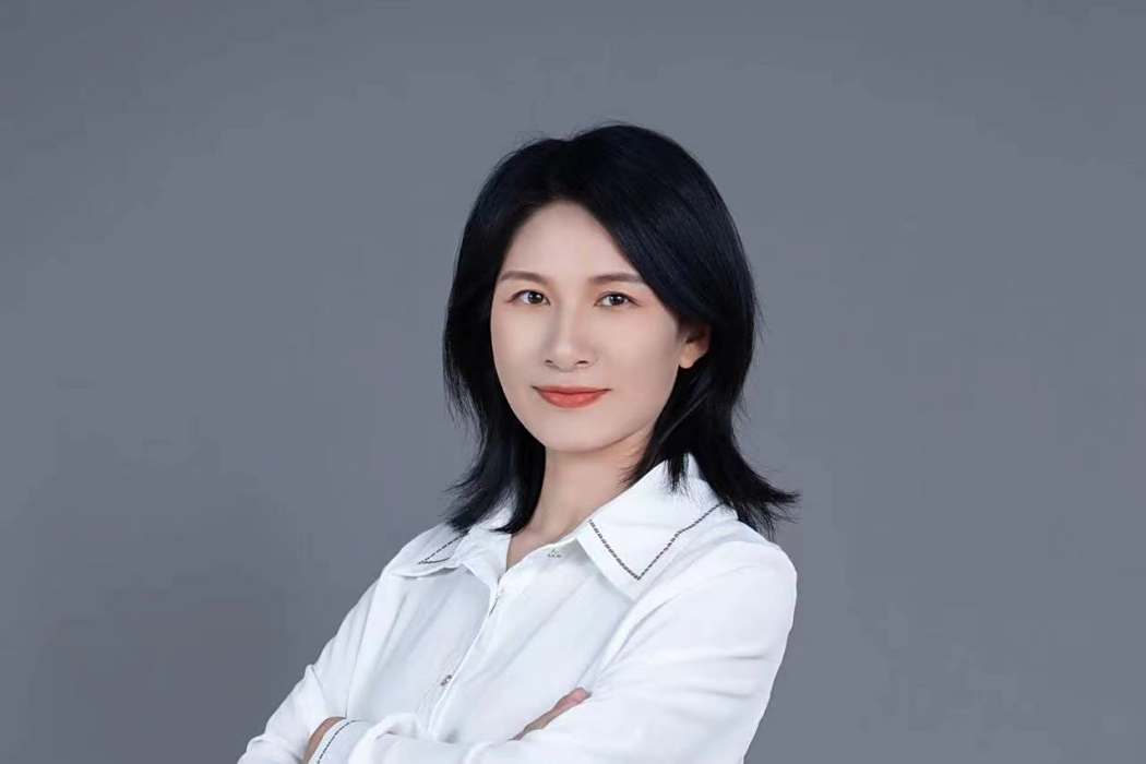 白迪(小鹿編程主講老師) 白迪(小鹿編程主講老師)
