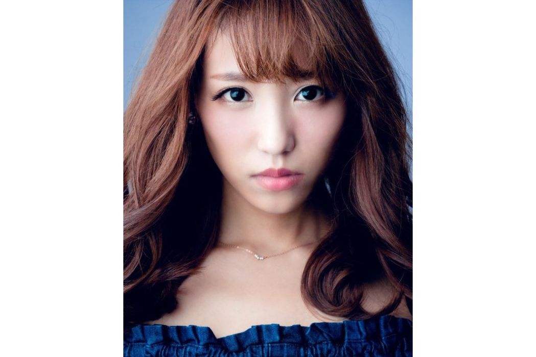 Kazue Akita Kazue Akita