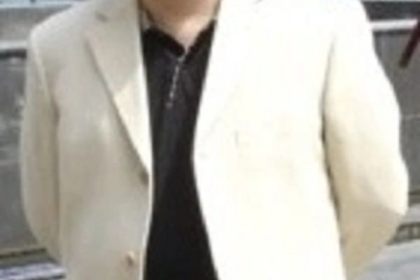 瞿揚(成都某民營企業集團副董事長) 瞿揚(成都某民營企業集團副董事長)