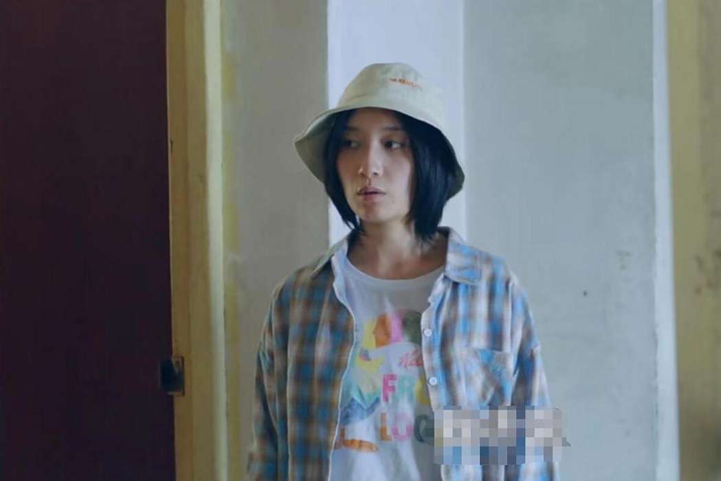 王笑笑(國產故事片《天才雀媽》中的角色) 王笑笑(國產故事片《天才雀媽》中的角色)