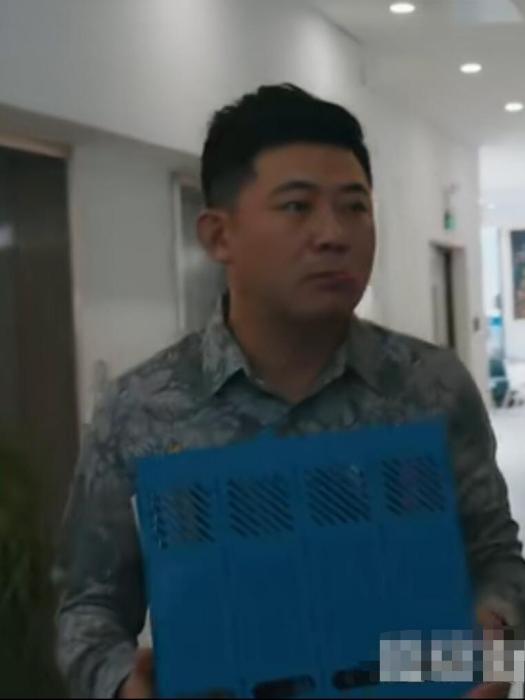 梅系(親情故事電影《我的爸爸是小學生》中的角色) 梅系(親情故事電影《我的爸爸是小學生》中的角色)