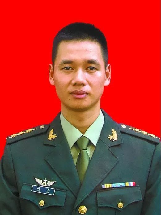 馮傑(第74集團軍某合成旅“硬骨頭六連”指導員) 馮傑(第74集團軍某合成旅“硬骨頭六連”指導員)