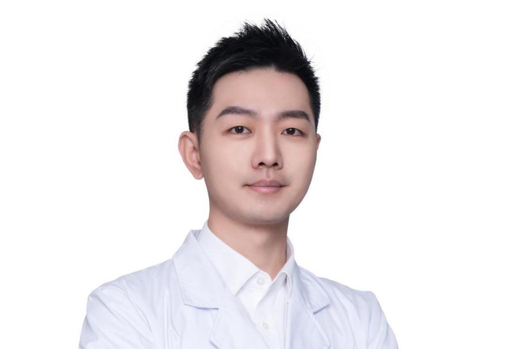 江濤(成都高新美辰星耀醫療美容門診部醫生) 江濤(成都高新美辰星耀醫療美容門診部醫生)