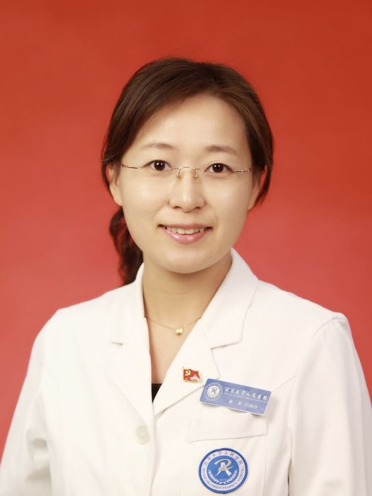 謝菲(北京大學人民醫院乳腺外科副主任醫師) 謝菲(北京大學人民醫院乳腺外科副主任醫師)