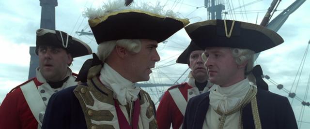 吉雷特與詹姆斯·諾靈頓指揮官在皇家港