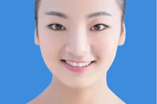 陳泠希