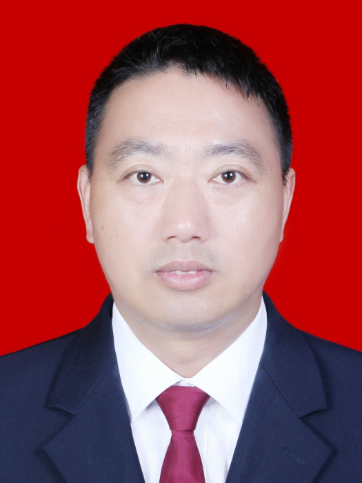 熊壯(重慶市雲陽縣高陽鎮政法委員、統戰委員) 熊壯(重慶市雲陽縣高陽鎮政法委員、統戰委員)