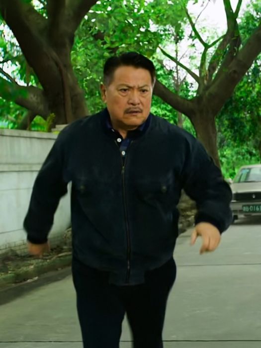 曹剛(犯罪動作電影《除暴》中的男配角) 曹剛(犯罪動作電影《除暴》中的男配角)