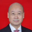 楊國平(大眾交通(集團)股份有限公司黨委副書記、董事長、總經理,大眾公用事業(集團)股份有限公司董事局主席) 楊國平(大眾交通(集團)股份有限公司黨委副書記、董事長、總經理,大眾公用事業(集團)股份有限公司董事局主席)