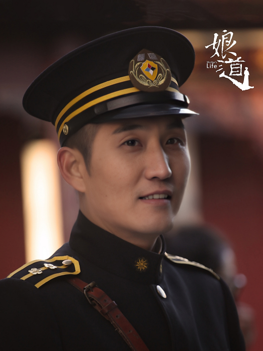 佘小四 佘小四
