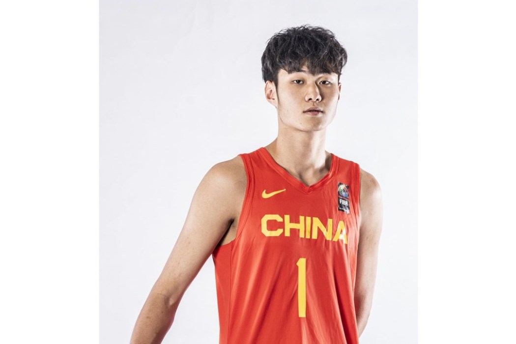 王浩然(中國籃球運動員) 王浩然(中國籃球運動員)
