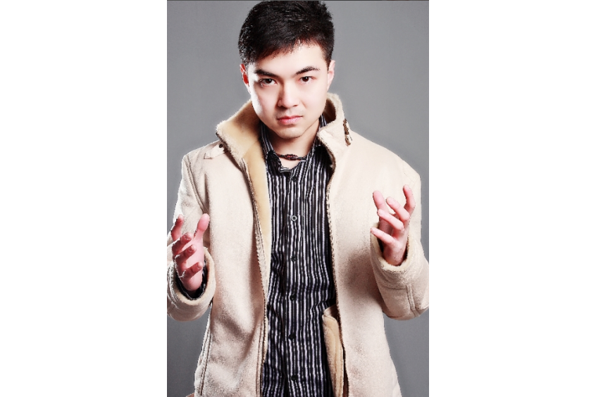 李喬(歌手、音樂人、流行唱法導師) 李喬(歌手、音樂人、流行唱法導師)