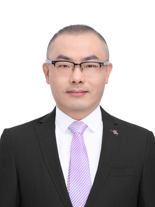 張躍強(深圳大學物理與光電工程學院教授)