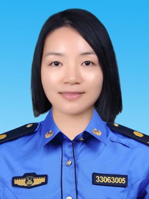 沈月娥(浙江省紹興市上虞區綜合行政執法大隊副大隊長) 沈月娥(浙江省紹興市上虞區綜合行政執法大隊副大隊長)