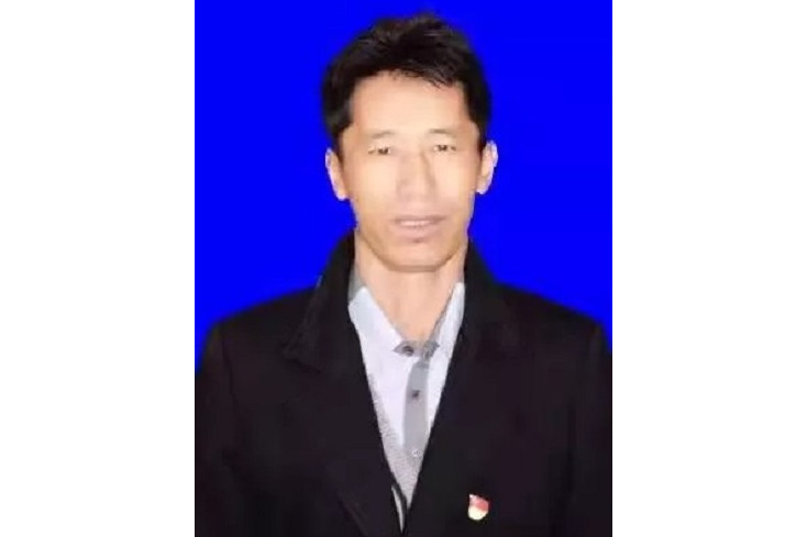洛桑旦增(西藏自治區山南市隆子縣熱榮鄉糧油加工廠董事長) 洛桑旦增(西藏自治區山南市隆子縣熱榮鄉糧油加工廠董事長)