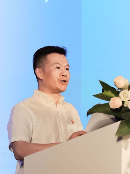 羅浩(中共江安縣成都流動黨員委員會黨委書記) 羅浩(中共江安縣成都流動黨員委員會黨委書記)