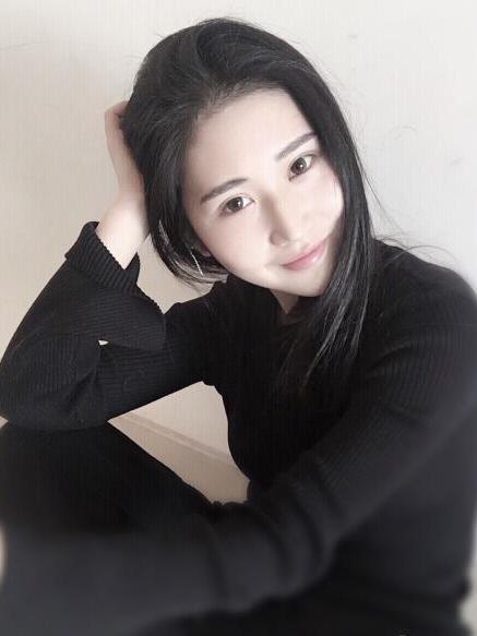 曾藝(劉亦菲替身) 曾藝(劉亦菲替身)