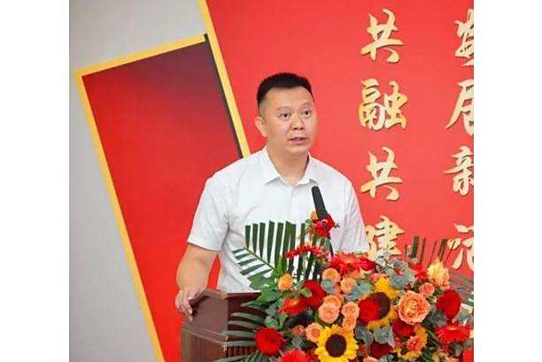 蔡宇(佛山市安居置業有限公司董事長) 蔡宇(佛山市安居置業有限公司董事長)