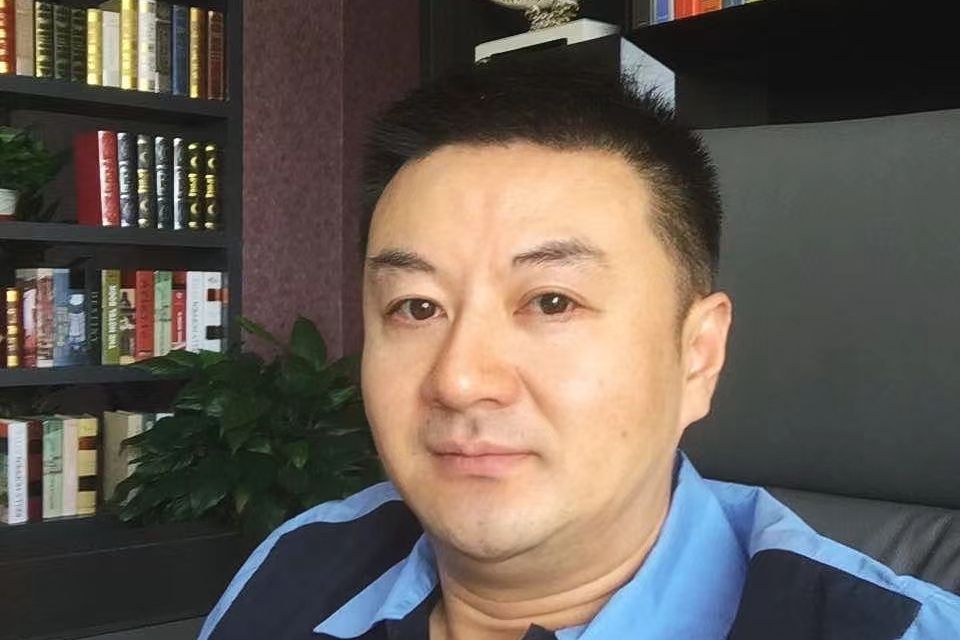 陳松(恒基偉業控股集團有限公司、恒基能脈新能源科技有限公司總經理) 陳松(恒基偉業控股集團有限公司、恒基能脈新能源科技有限公司總經理)