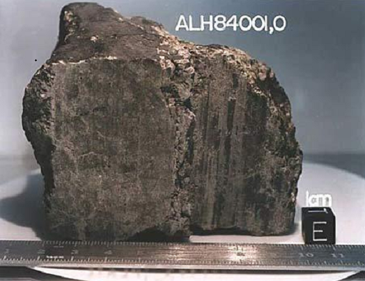 南極洲隕石