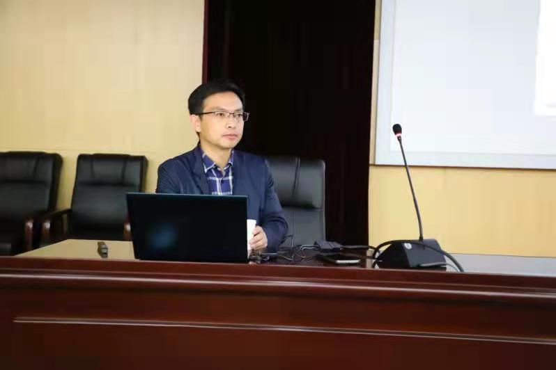 胡志丁 胡志丁
