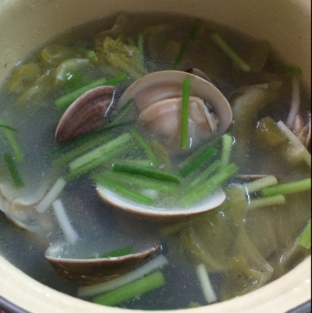 酸鹹菜蛤蜊湯