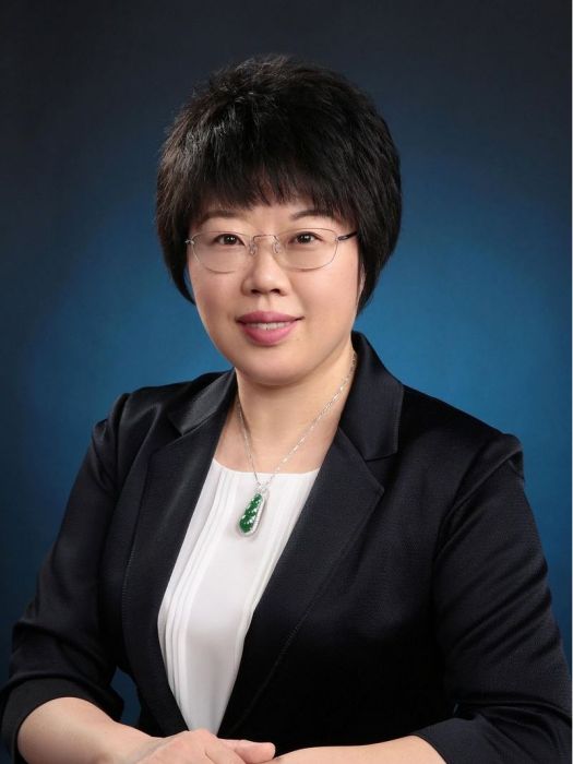 張明霞(smart品牌全球公司銷售、市場及售後副總裁) 張明霞(smart品牌全球公司銷售、市場及售後副總裁)