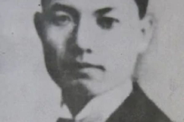 鄧受谷 鄧受谷