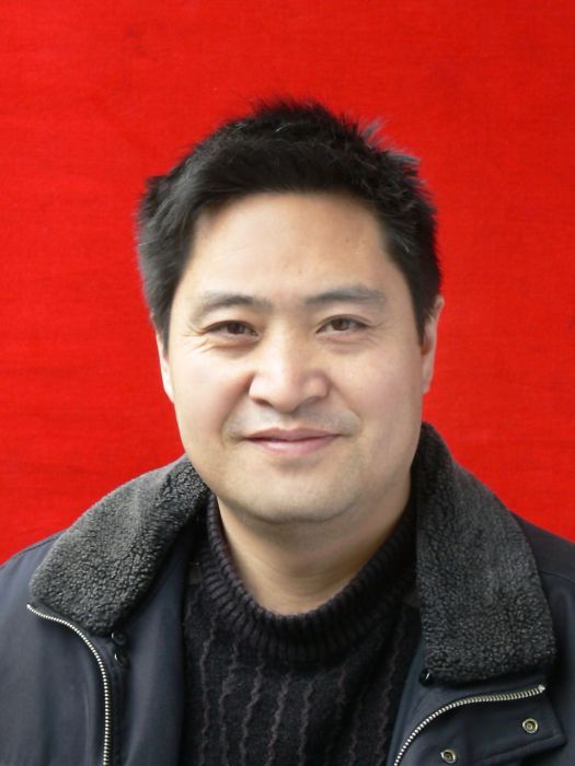 李明福(四川省雅安市科學技術局二級調研員) 李明福(四川省雅安市科學技術局二級調研員)
