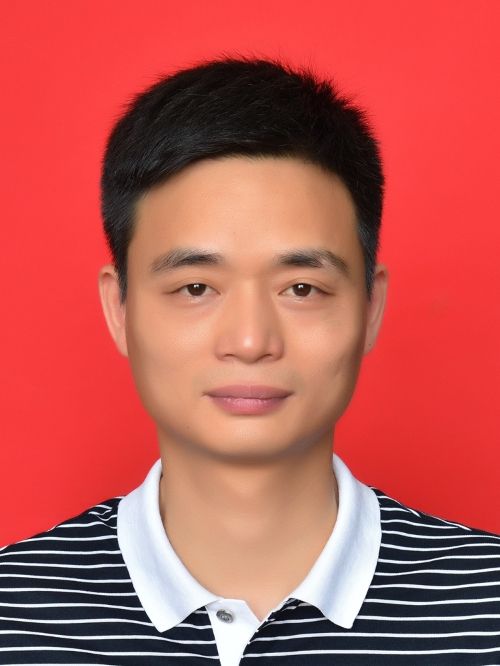 張鋒偉(浙江省桐鄉市自然資源和規劃局黨委委員、副總督察) 張鋒偉(浙江省桐鄉市自然資源和規劃局黨委委員、副總督察)