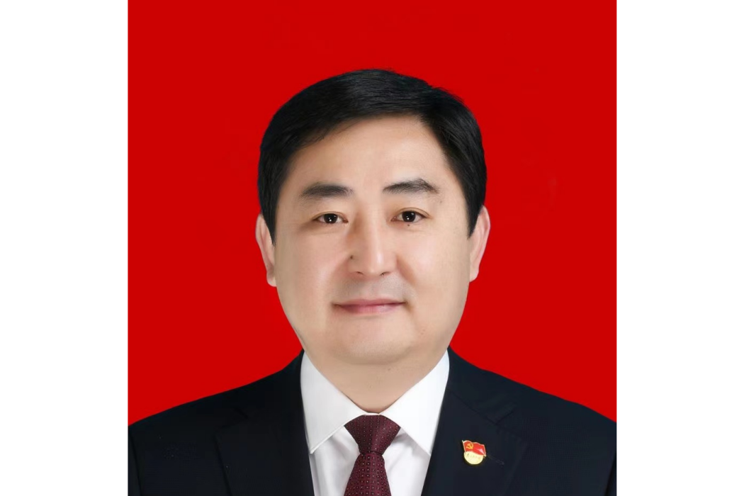 高宏(陝西綏德農商銀行黨委副書記、行長、執行董事) 高宏(陝西綏德農商銀行黨委副書記、行長、執行董事)