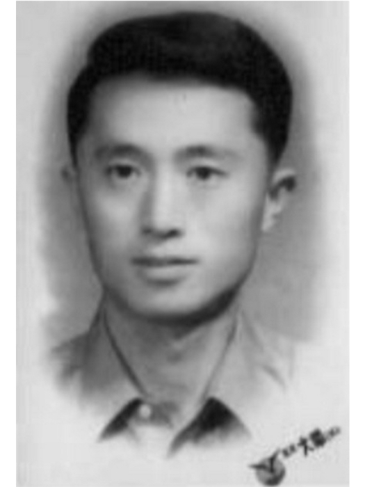 李堃(中央新聞紀錄電影製片廠編導) 李堃(中央新聞紀錄電影製片廠編導)