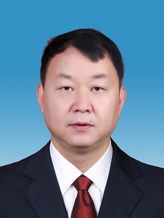 周建明(重慶市萬州區高筍塘街道黨工委副書記、政法委員) 周建明(重慶市萬州區高筍塘街道黨工委副書記、政法委員)