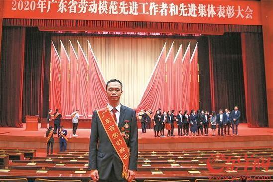 汪磊(中國郵政廣州郵區中心局設備維護分局副經理) 汪磊(中國郵政廣州郵區中心局設備維護分局副經理)