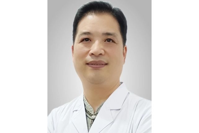 呂康樂(西安碑林醫科中西醫結合醫院執業醫師) 呂康樂(西安碑林醫科中西醫結合醫院執業醫師)