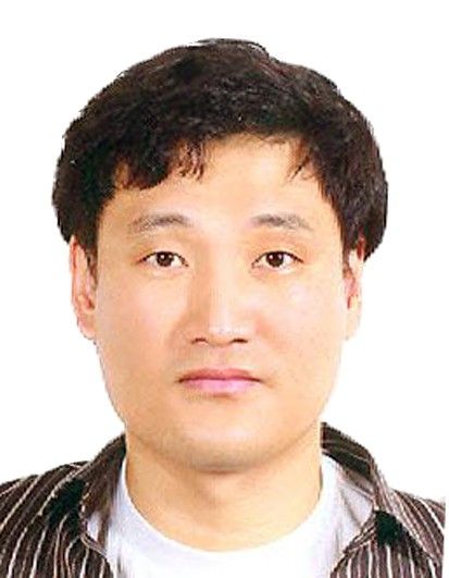 尹京信 尹京信