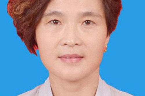 劉雙麗(中國舞蹈家協會註冊舞蹈教師) 劉雙麗(中國舞蹈家協會註冊舞蹈教師)