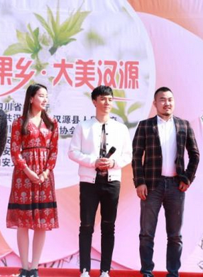 鄧寧(華語流行樂男歌手、影視演員) 鄧寧(華語流行樂男歌手、影視演員)