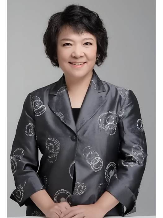 曹穎(加拿大中國專業人士協會會長) 曹穎(加拿大中國專業人士協會會長)